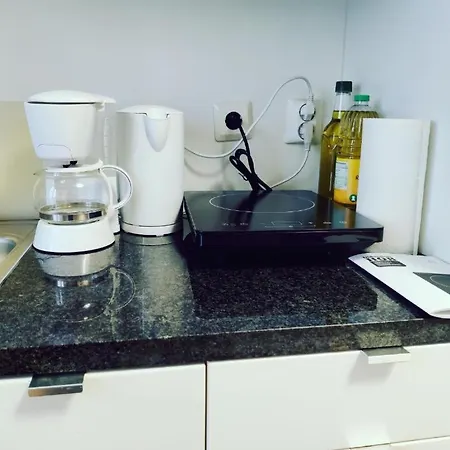 Helsinkistudiocentralstationatyourdoorstep Хельсинки