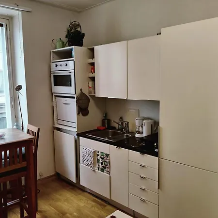 Helsinkistudiocentralstationatyourdoorstep *