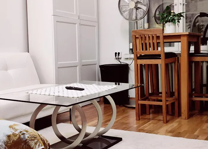 Apartament Helsinkistudiocentralstationatyourdoorstep *